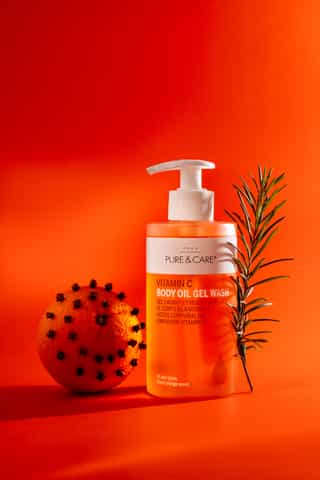 PUCA — Pure & Care Vitamin C Body Oil Gel Wash